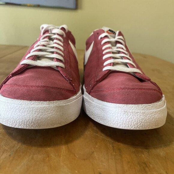 Nike Blazer Low 77  University Red DA7254-600 Athletic Suede Sneakers mens Sz 14 - Picture 2 of 10